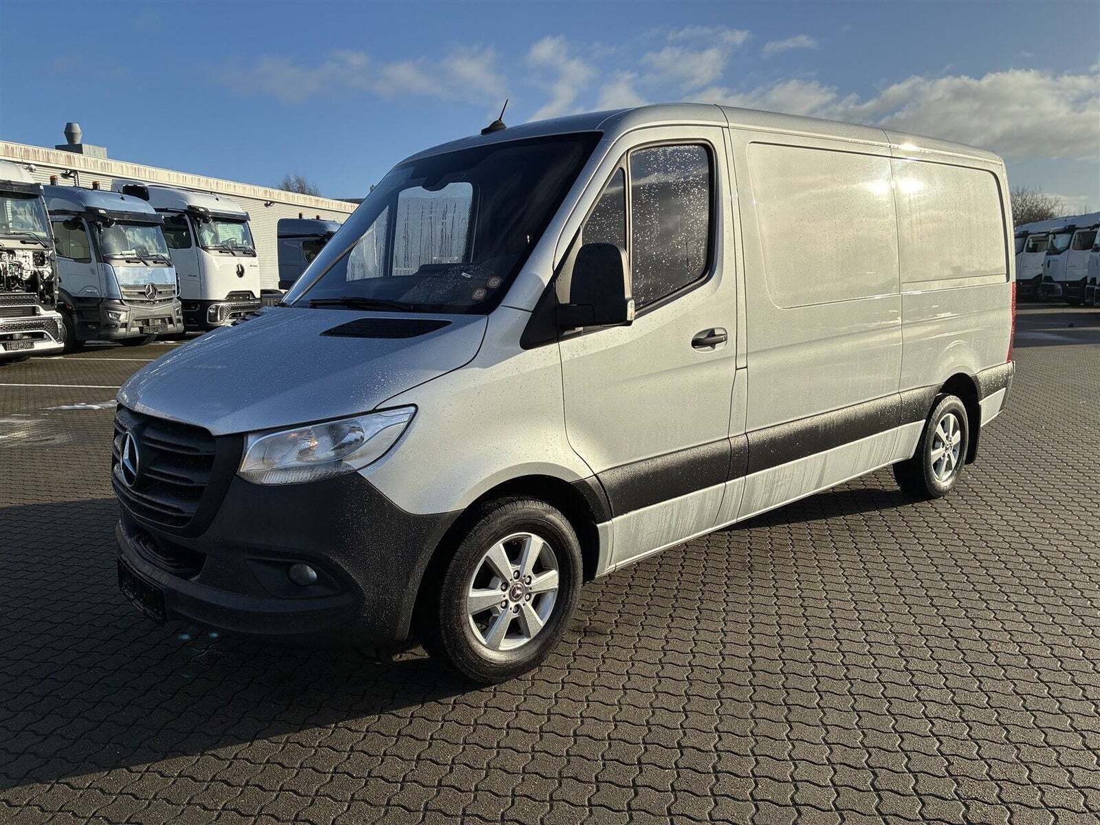 Mercedes Sprinter 316 2,2 CDi A2 Kassevogn aut. RWD