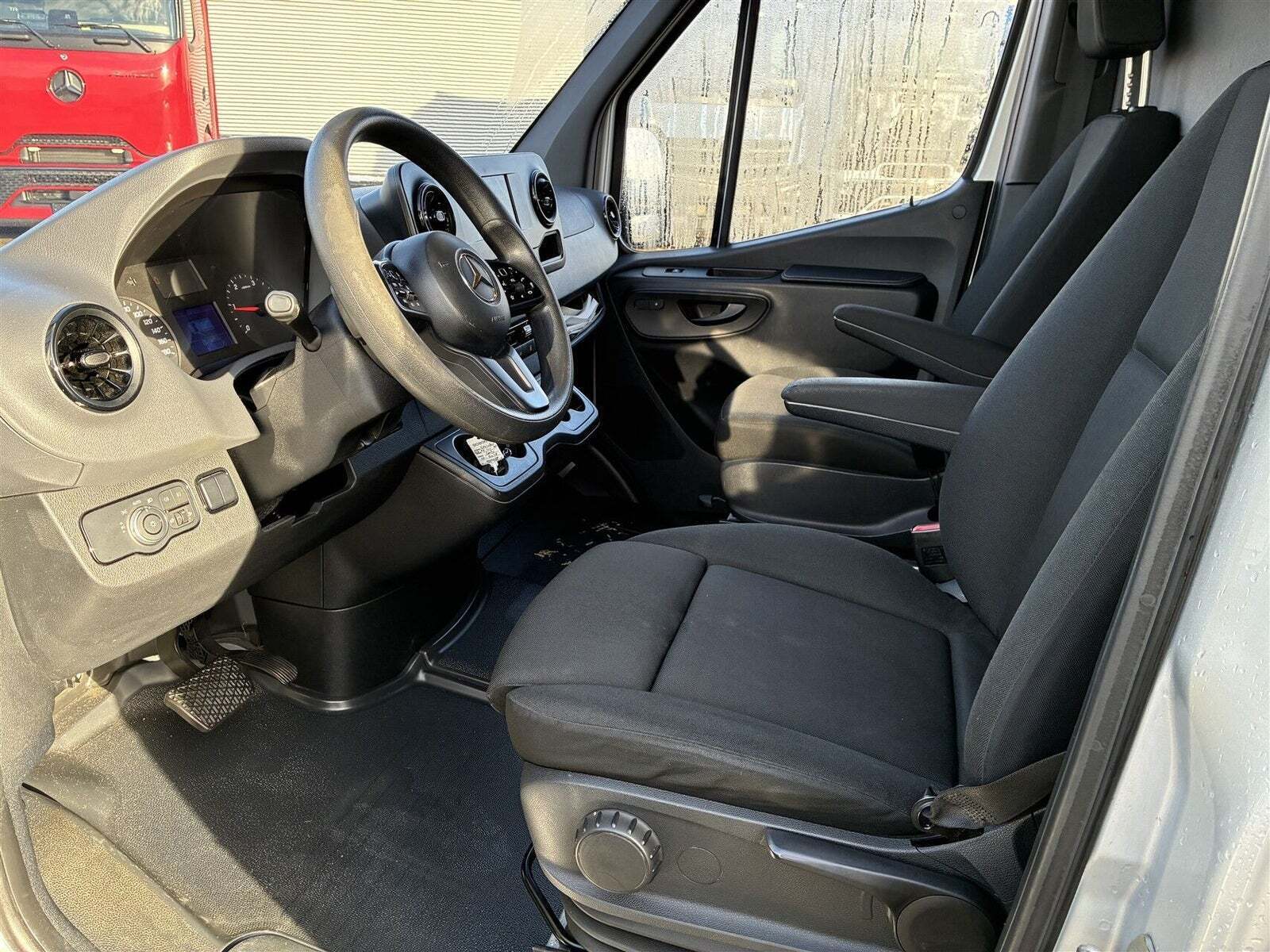 Mercedes Sprinter 316 2,2 CDi A2 Kassevogn aut. RWD