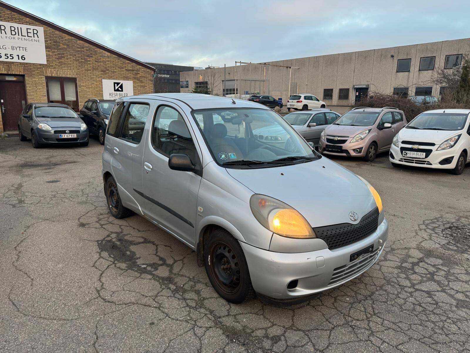 Toyota Yaris Verso 1,3 Luna