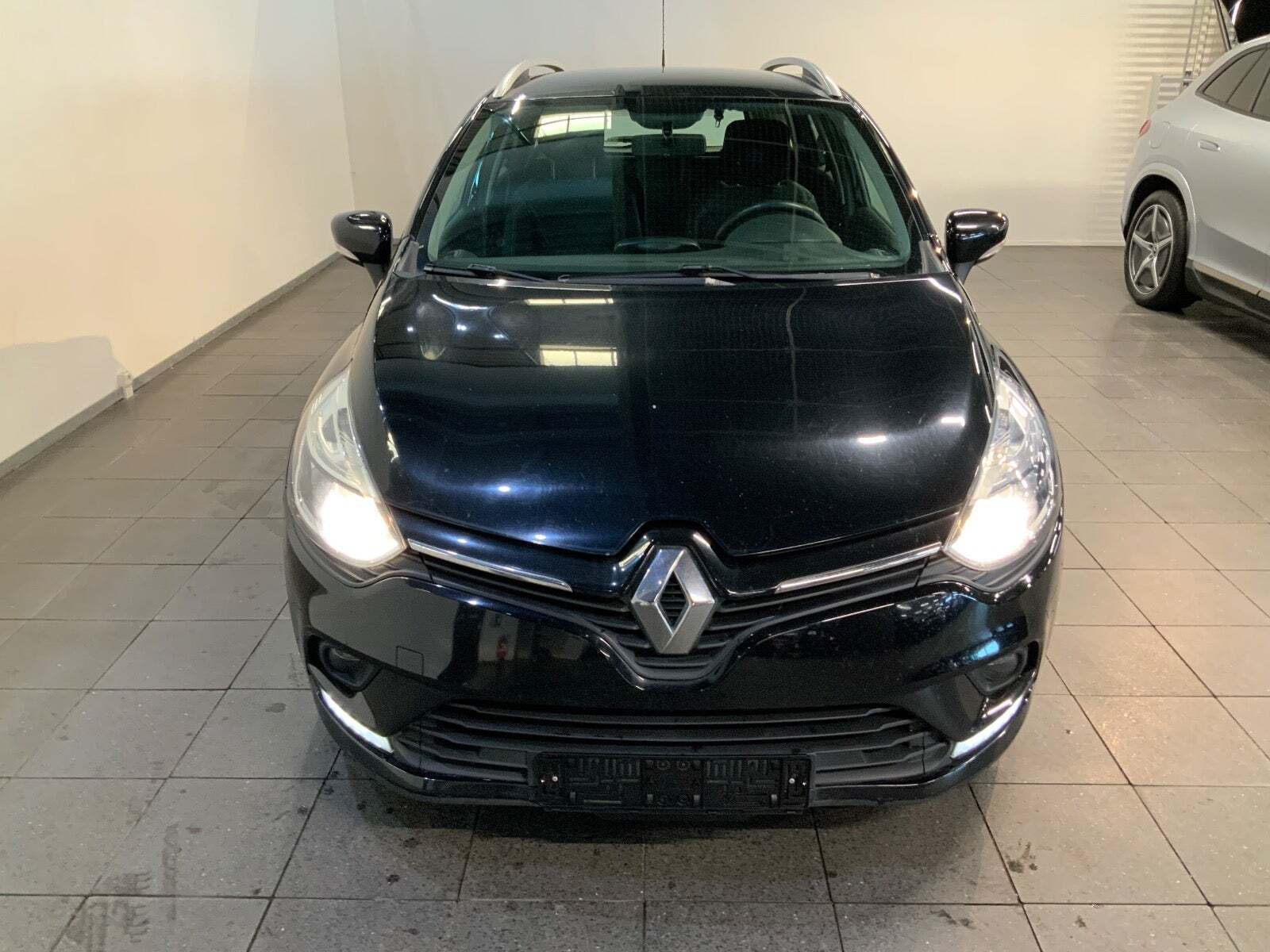 Renault Clio IV 0,9 TCe 90 Expression Sport Tourer