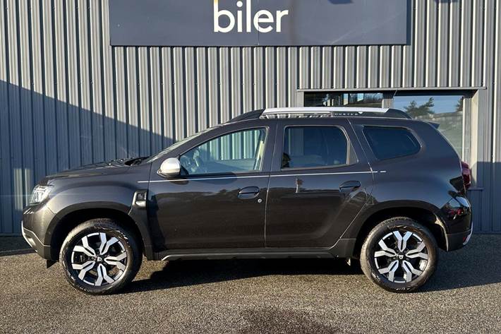 Sort Dacia Duster fra 2021