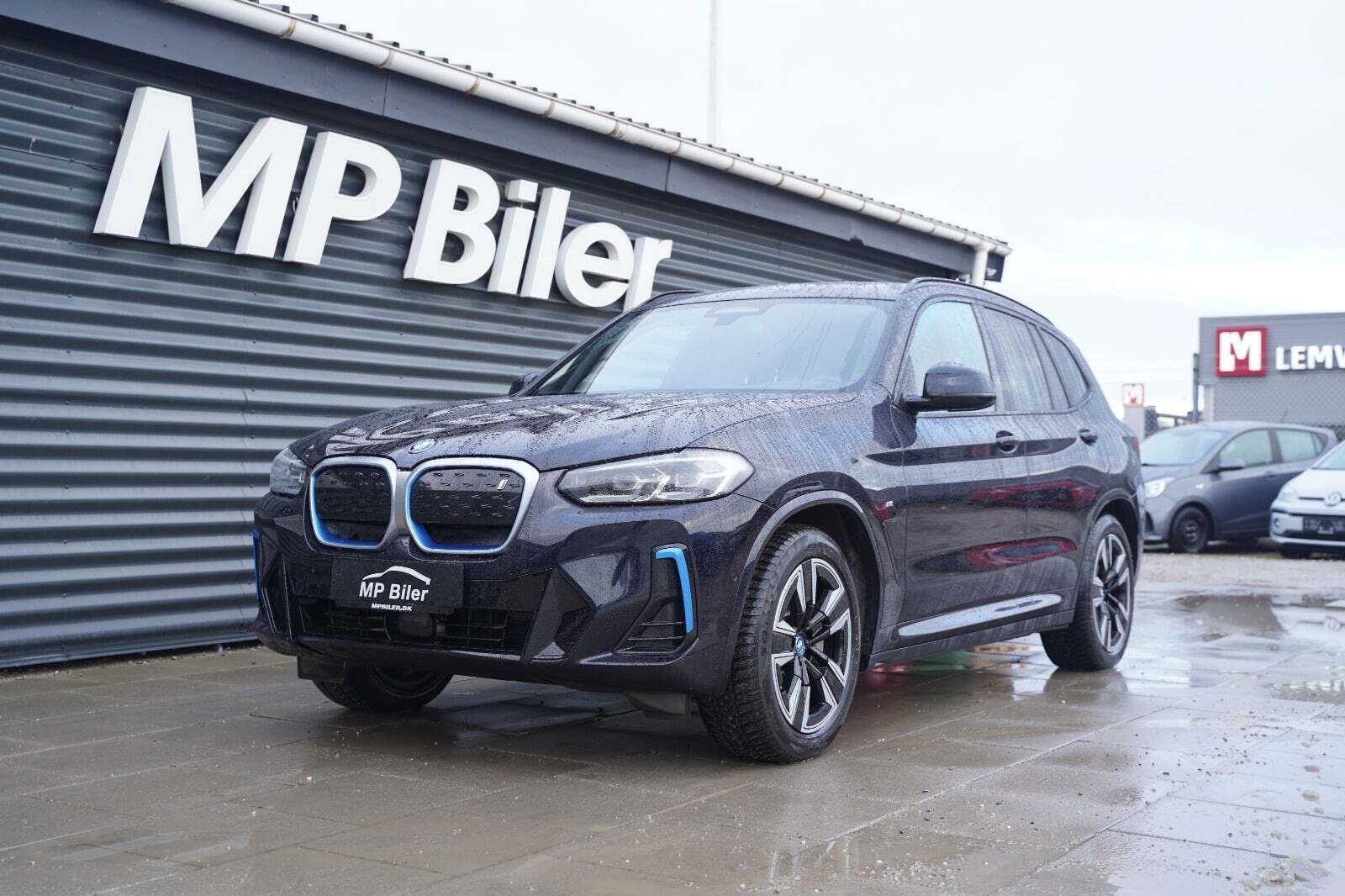 BMW iX3 Charged M-Sport