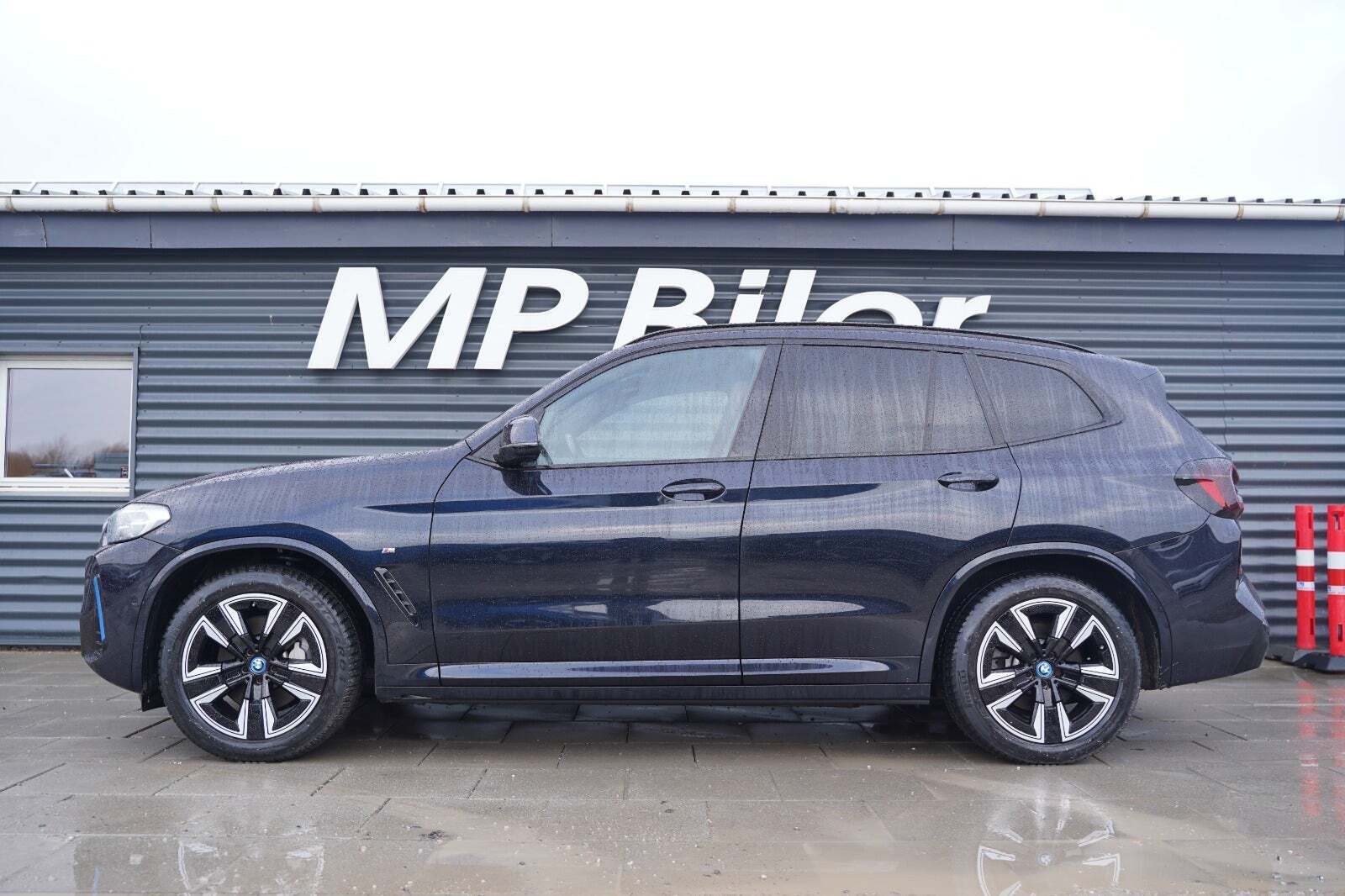 BMW iX3 Charged M-Sport