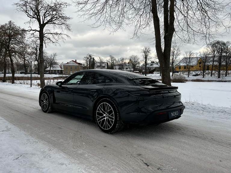 Porsche Taycan 4S Performance+