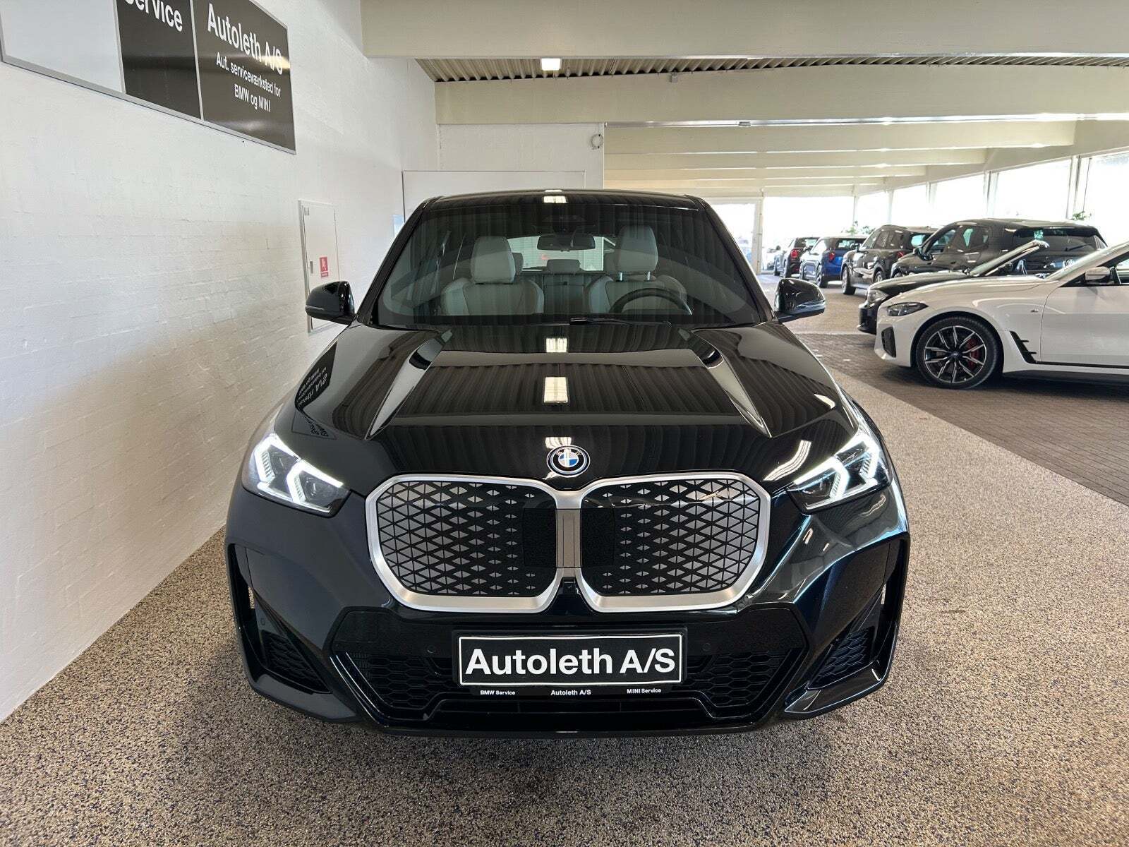 BMW iX1 xDrive30 Fully Charged M-Sport