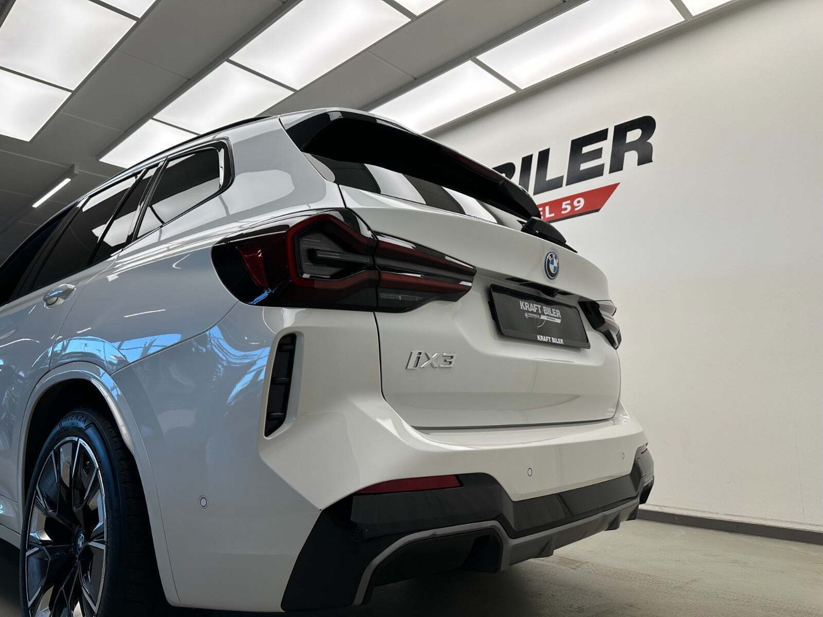 BMW iX3 2,0 Charged Plus M-Sport