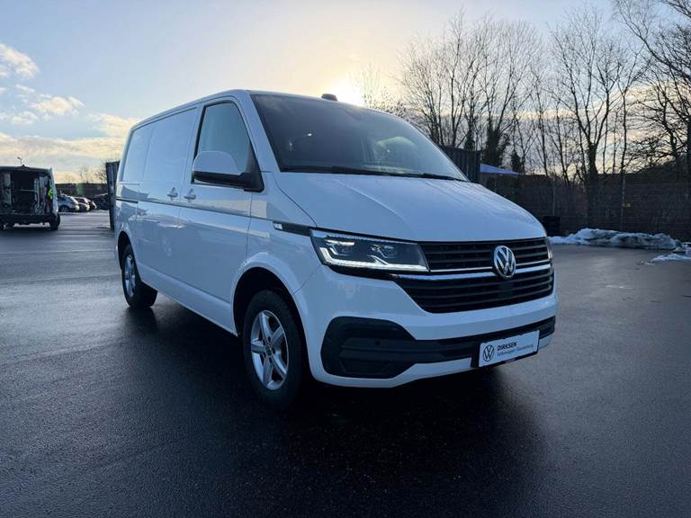 VW Transporter 2,0 TDi 150 Kassevogn DSG kort