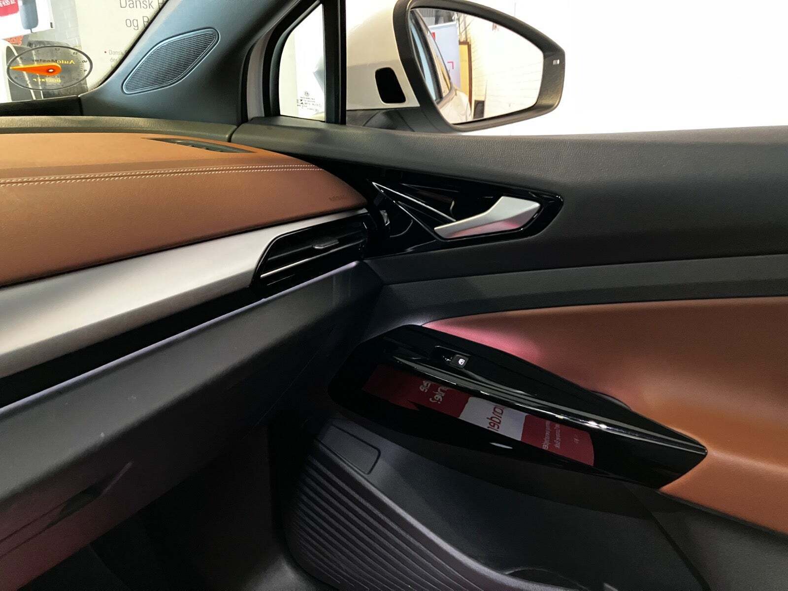 Hvid VW ID.4 fra 2021