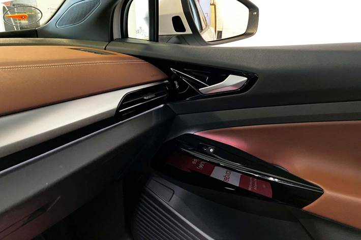 Hvid VW ID.4 fra 2021