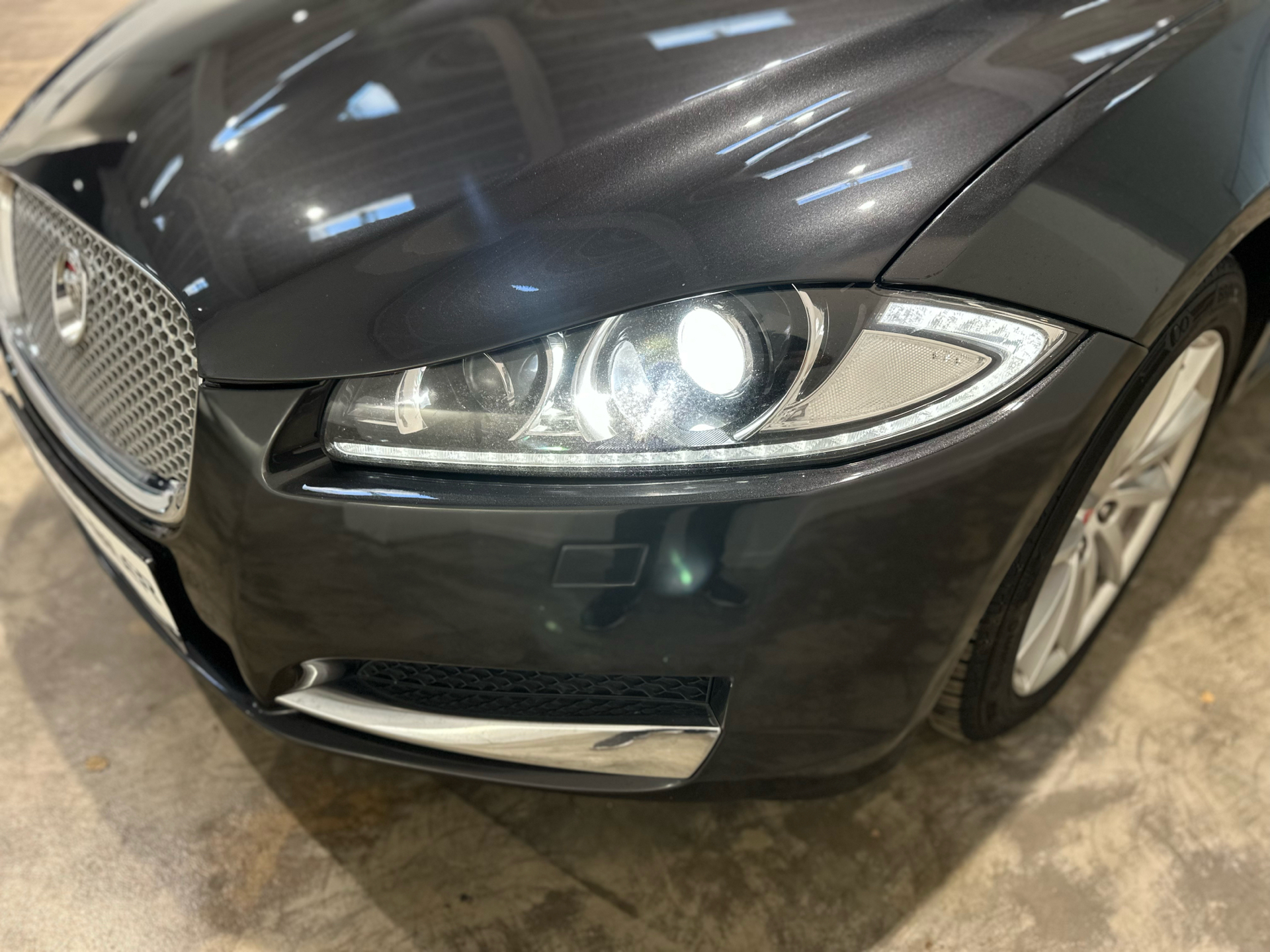 Jaguar XF 2,2 i4 Luxury 200HK 8g Aut.
