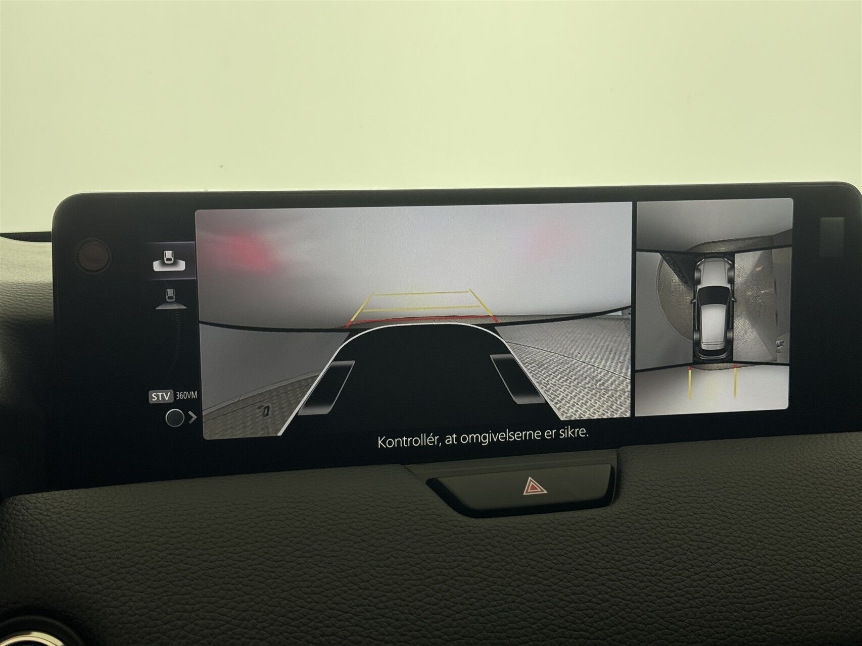 Blå Mazda CX-60 fra 2024