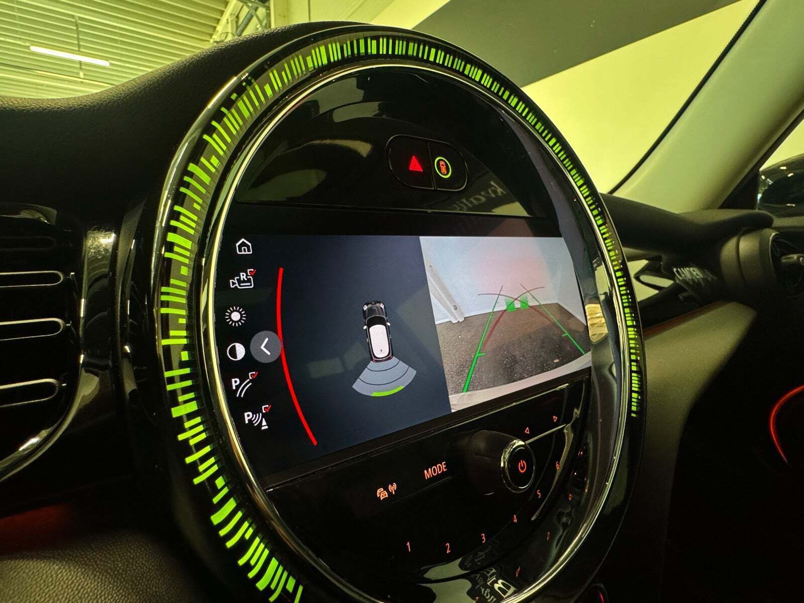 Grå Mini Cooper SE fra 2022