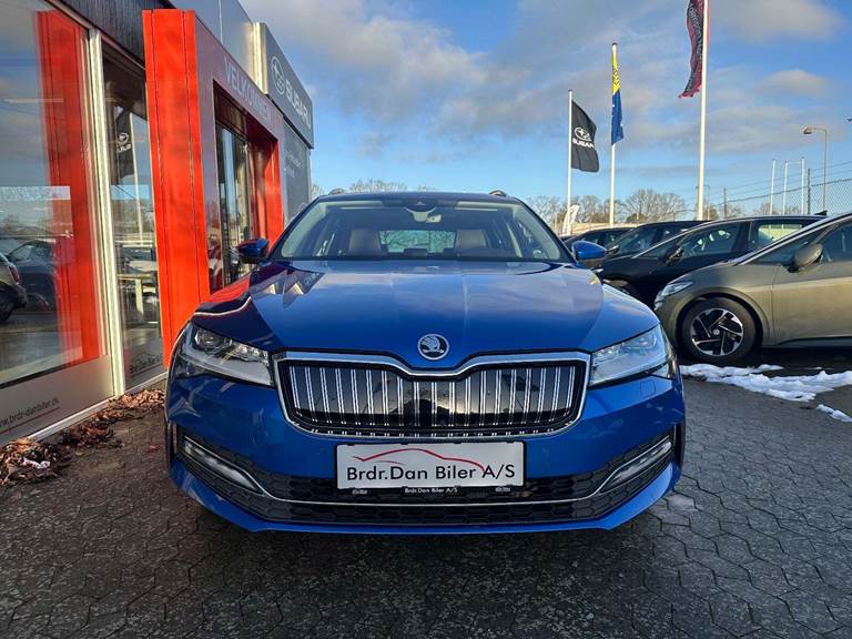 Skoda Superb 1,4 TSi iV Business Executive Combi DSG