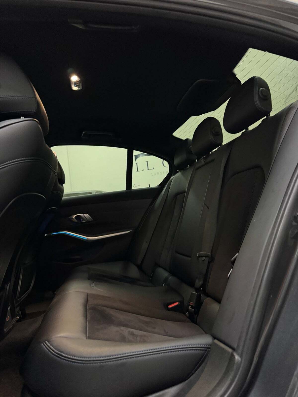 undefined BMW 330e fra 2022