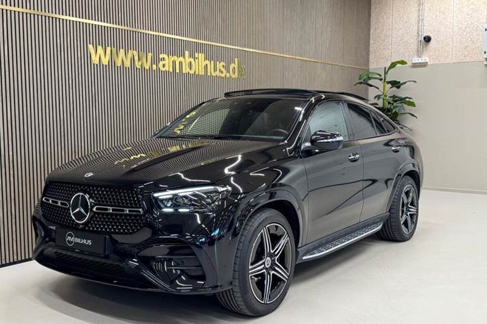Sort Mercedes GLE350 de fra 2024