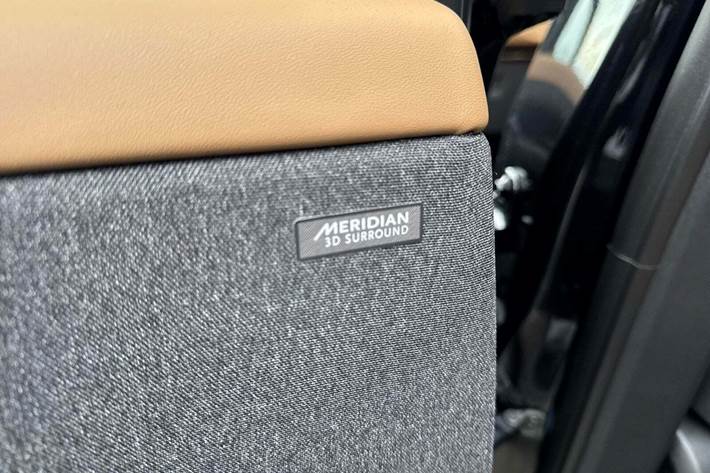 Sort Land Rover Range Rover sport fra 2025