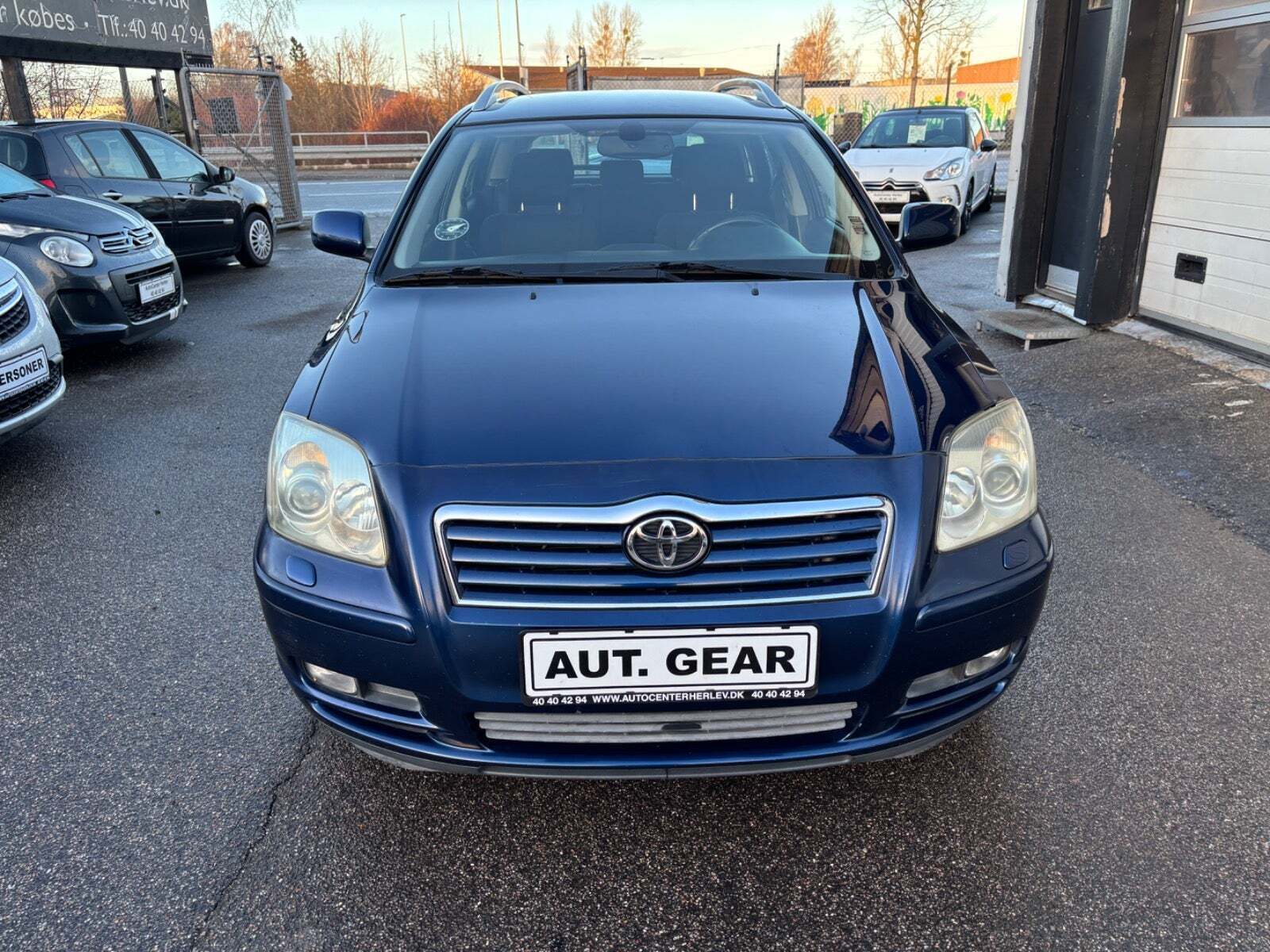 Toyota Avensis 2,4 Sol stc. aut.