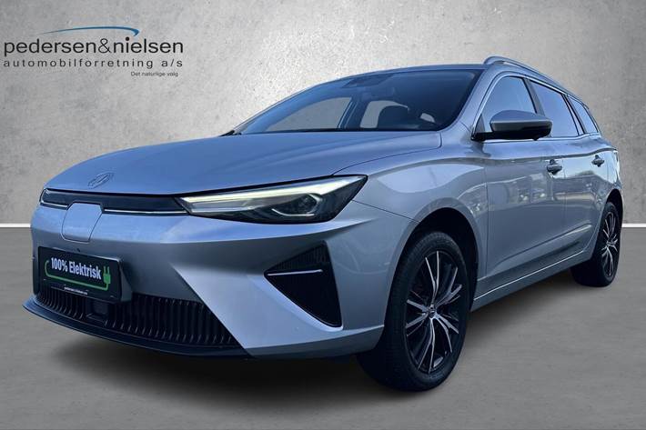 Grå MG MG5 Electric fra 2023 set udefra