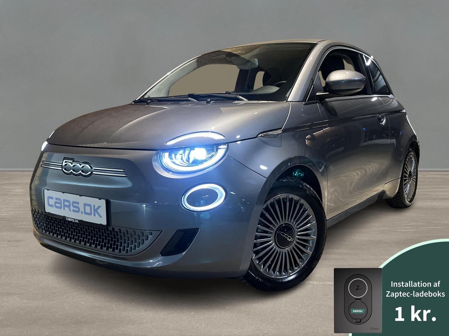 Grå Fiat 500e fra 2022