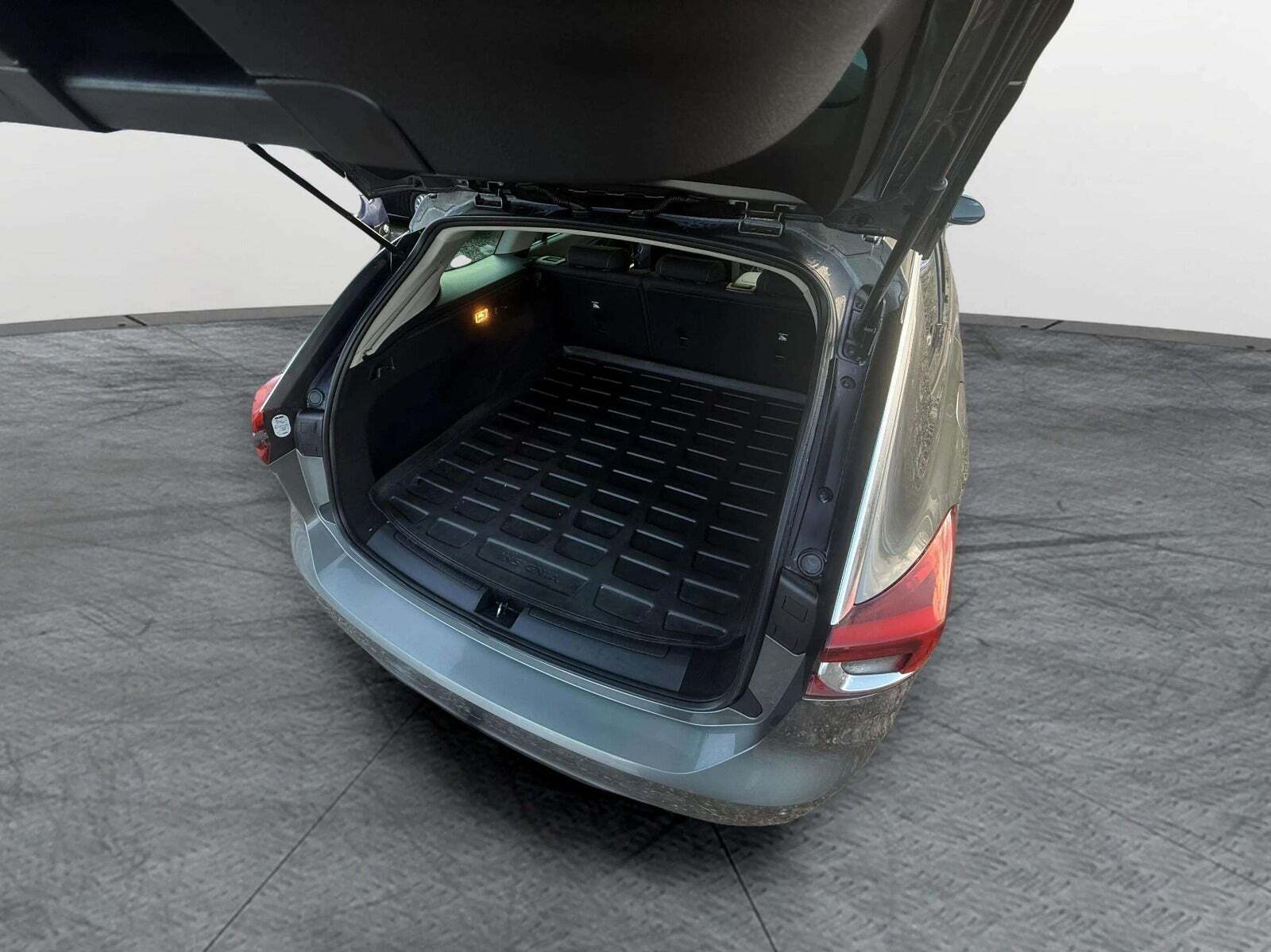 undefined Opel Insignia fra 2018