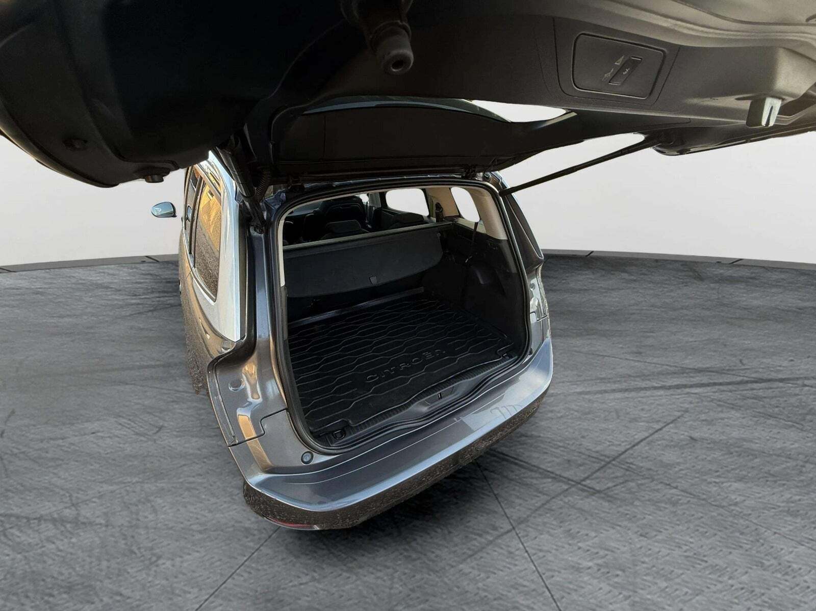 undefined Citroën Grand C4 SpaceTourer fra 2019