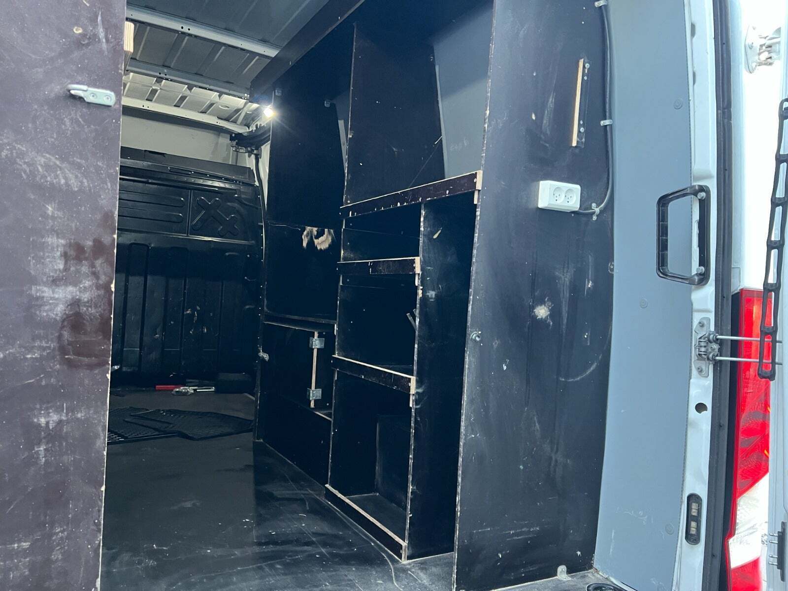 Hvid Iveco Daily fra 2022