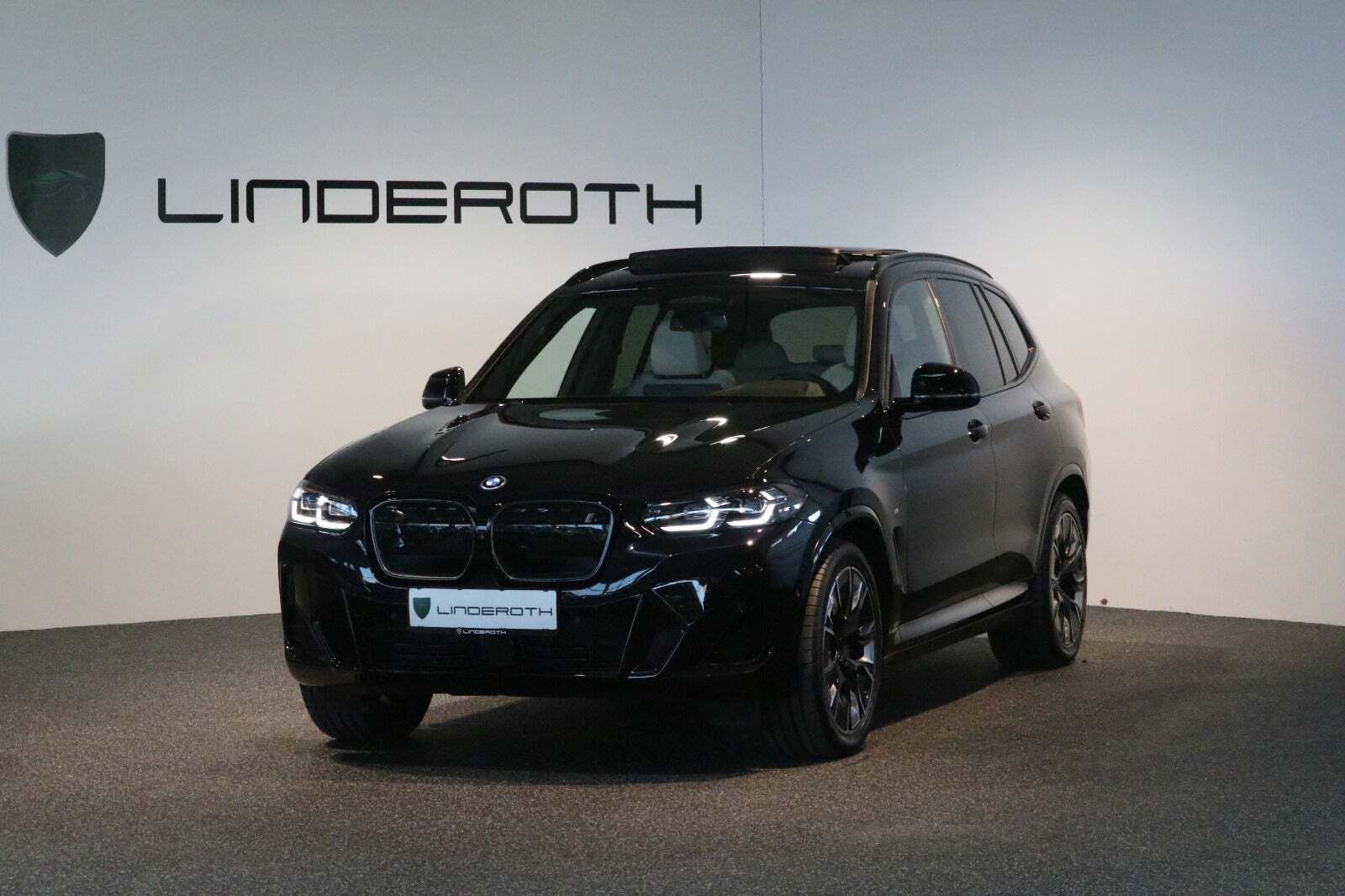 BMW iX3 Charged Plus M-Sport