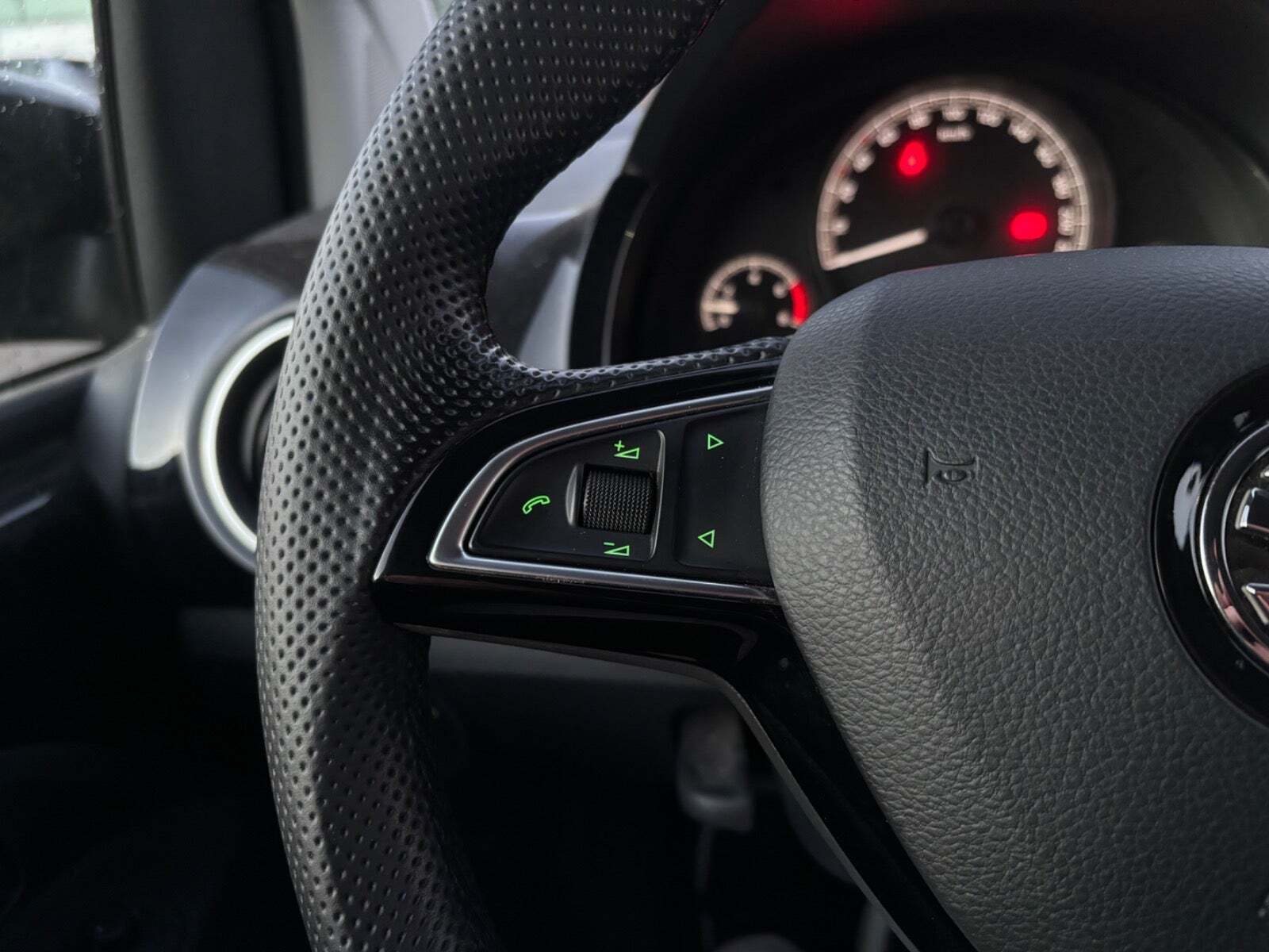 Sort Skoda Citigo fra 2019