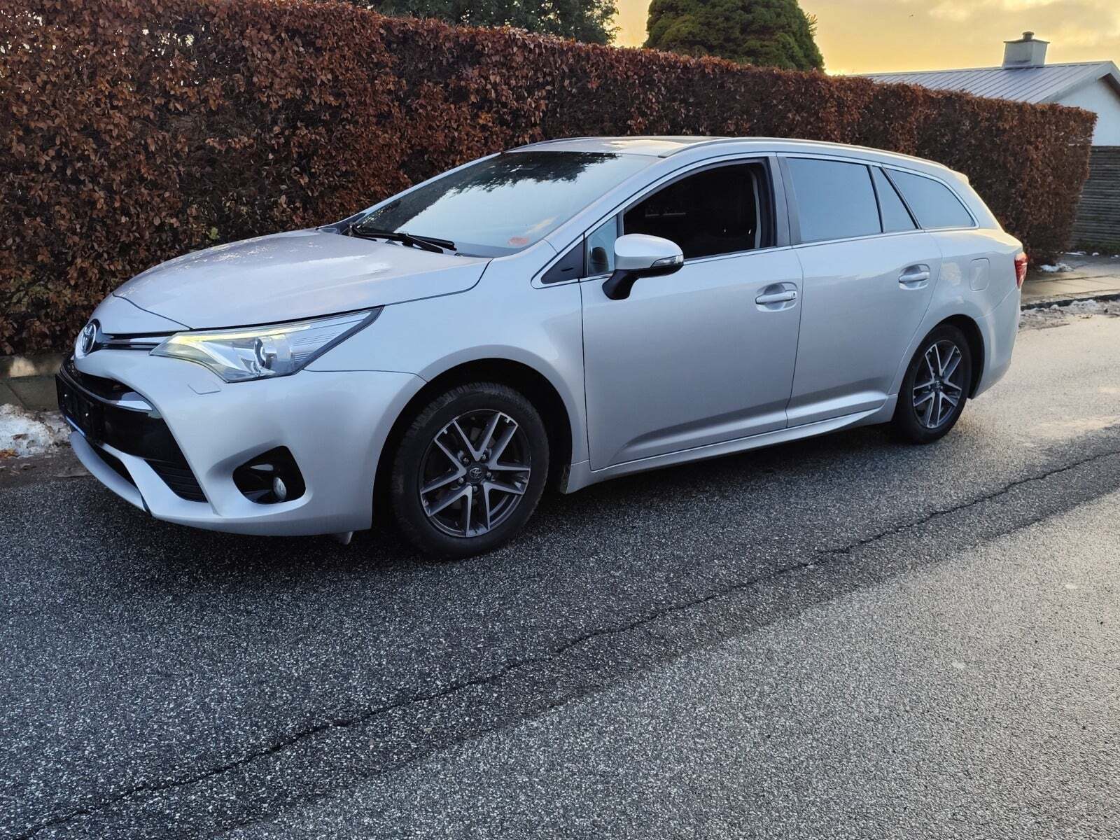 Toyota Avensis 1,8 VVT-i T3 Touring Sports MDS