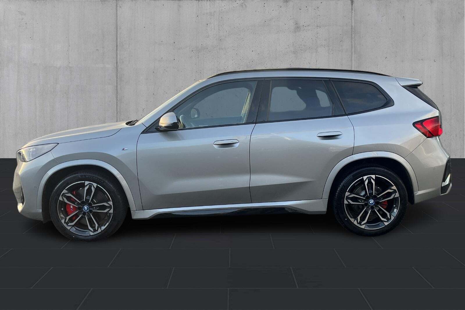 BMW iX1 eDrive20 M-Sport Pro