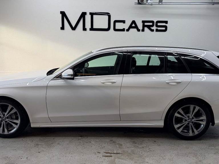 Mercedes C220 d 2,0 AMG Line stc. aut.