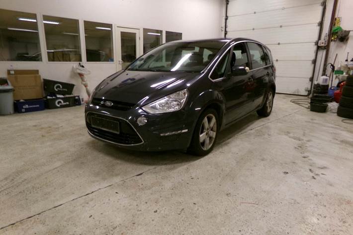 undefined Ford S-MAX fra 2011