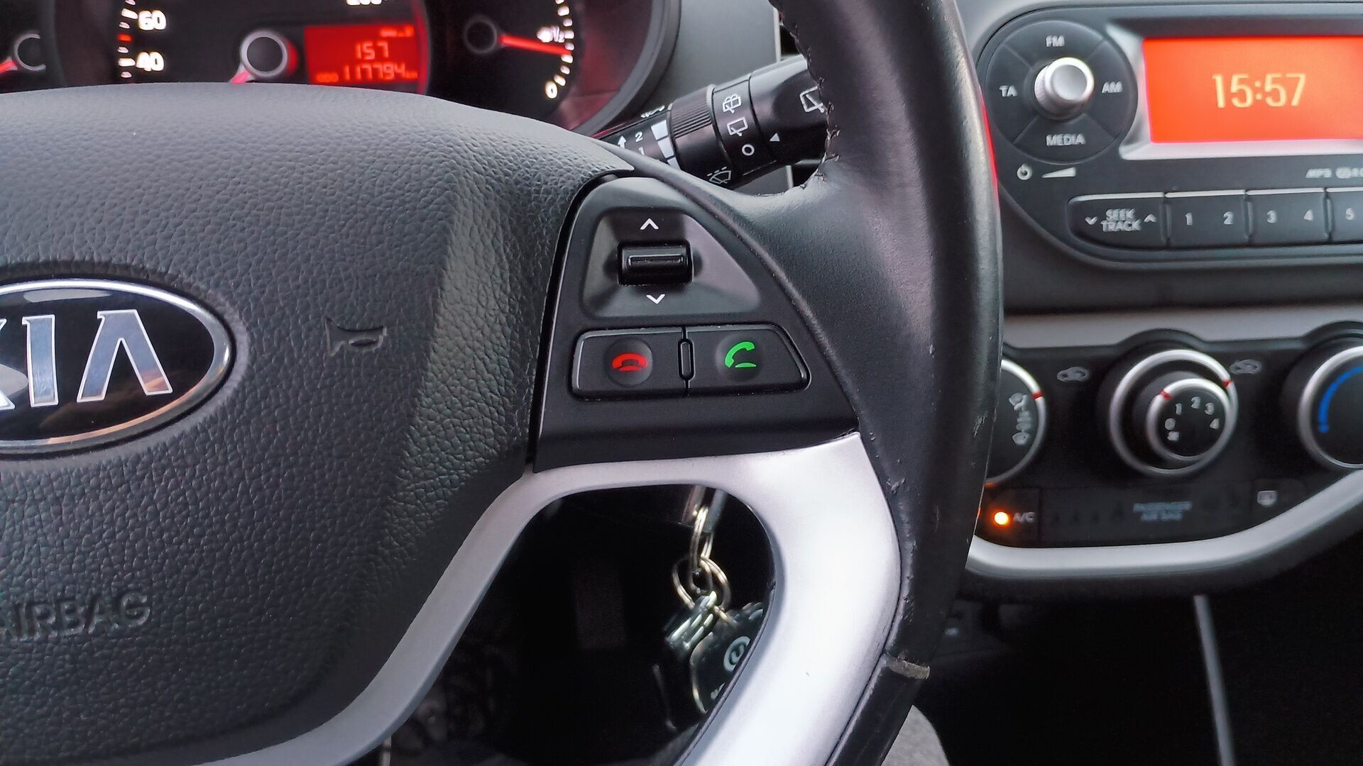 Sølv Kia Picanto fra 2015