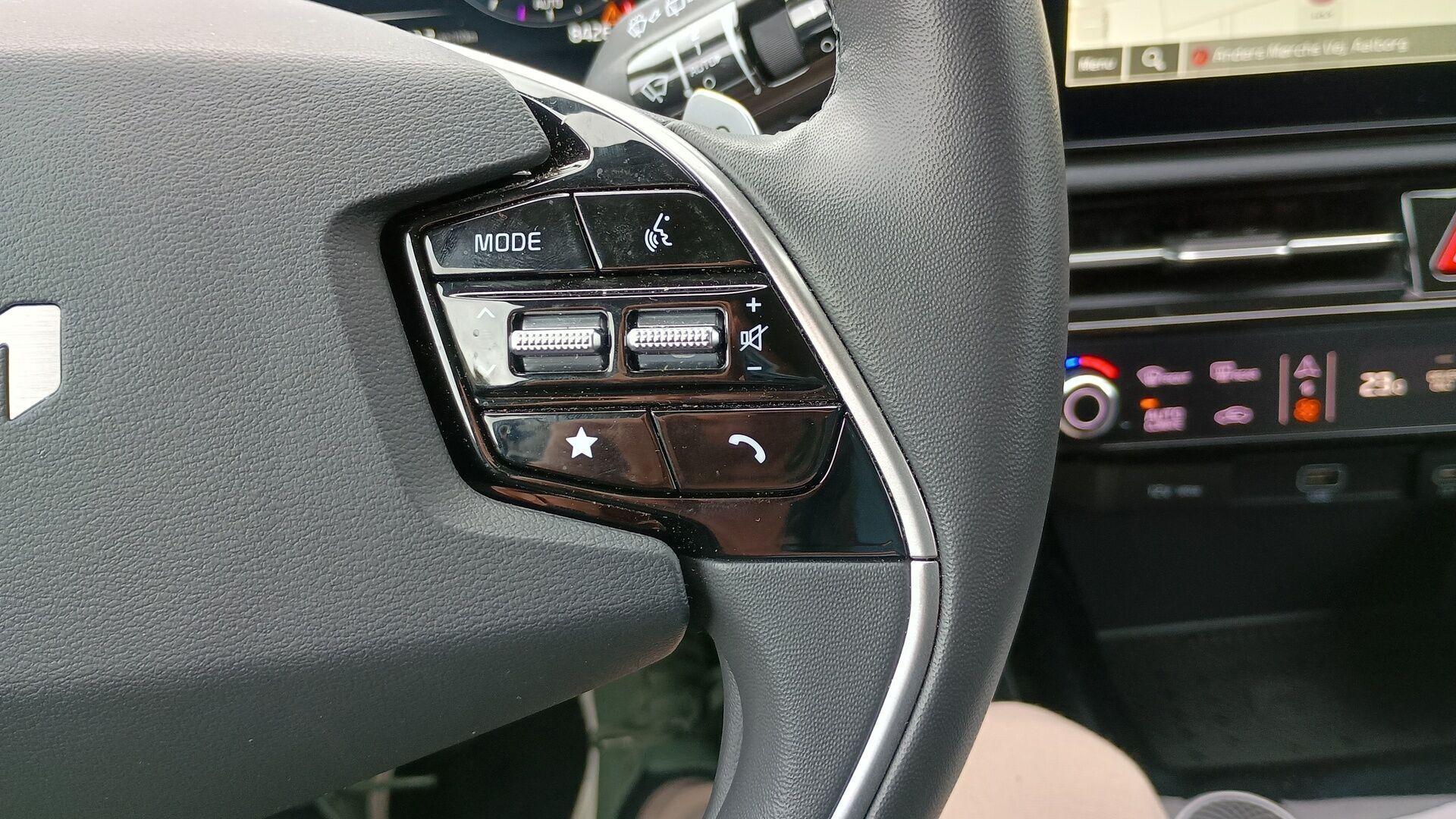 Grøn Kia Niro EV fra 2025