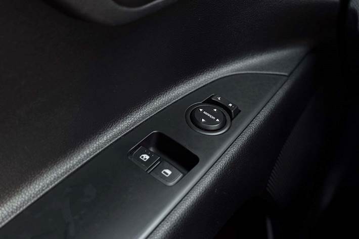 Hvid Kia Rio fra 2019