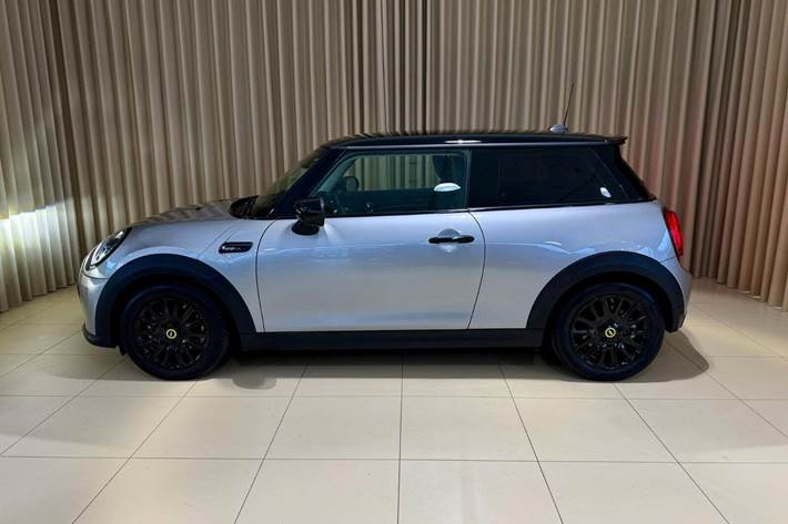 Grå Mini Cooper SE fra 2023