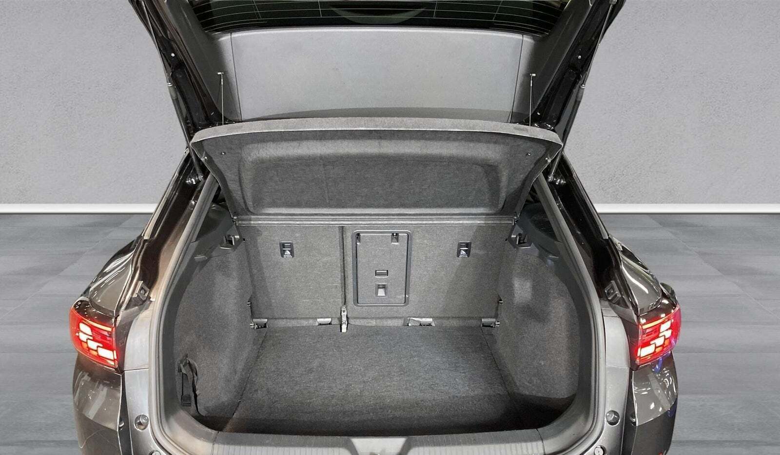 Grå VW ID.4 fra 2022