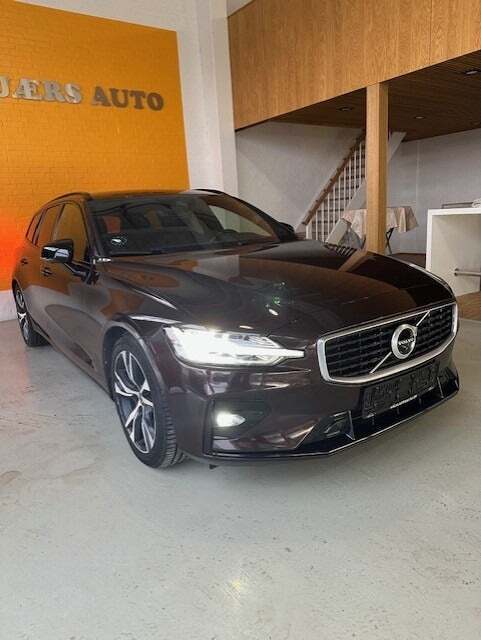 Volvo V60 2,0 D4 190 R-Design aut.