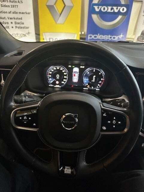 Volvo V60 2,0 D4 190 R-Design aut.
