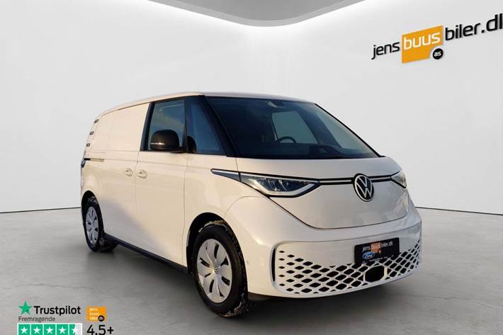 Hvid VW ID.Buzz fra 2023 set udefra