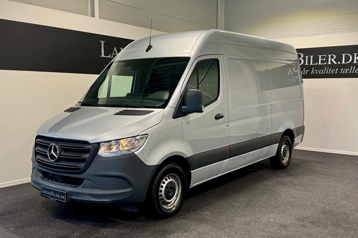 Sølv Mercedes Sprinter 315 fra 2022