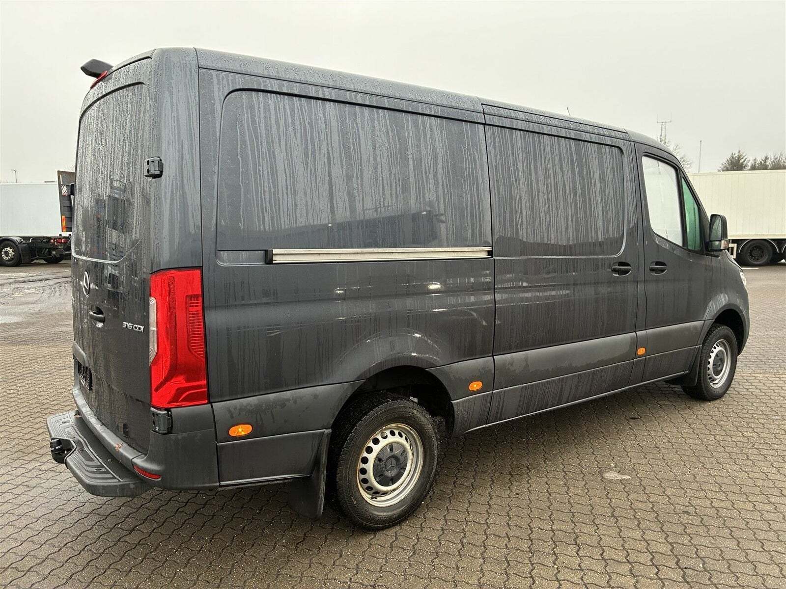 Mercedes Sprinter 316 2,2 CDi A2 Kassevogn aut. RWD