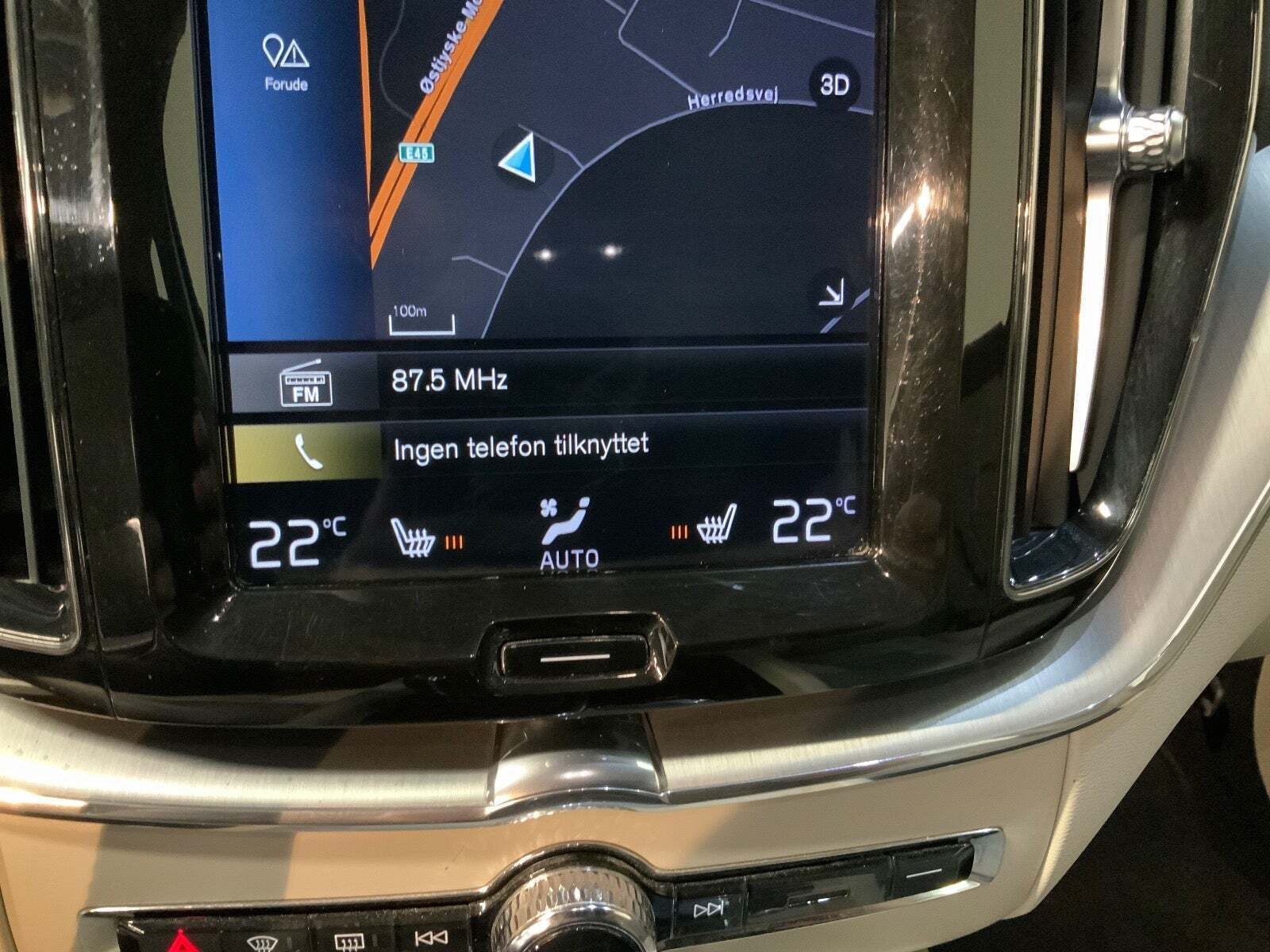 Sort Volvo XC60 fra 2018