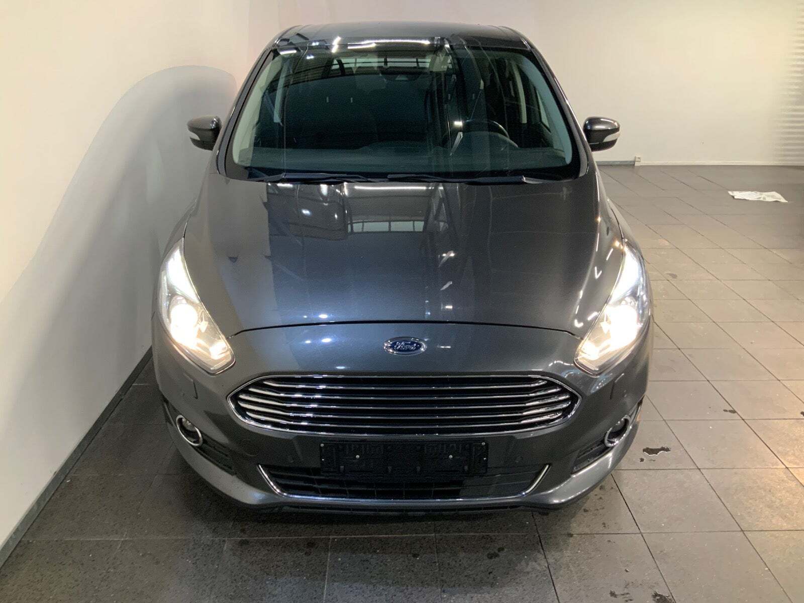 Ford S-MAX 2,0 EcoBlue Titanium aut.