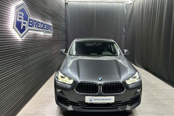 Grå BMW X2 fra 2019