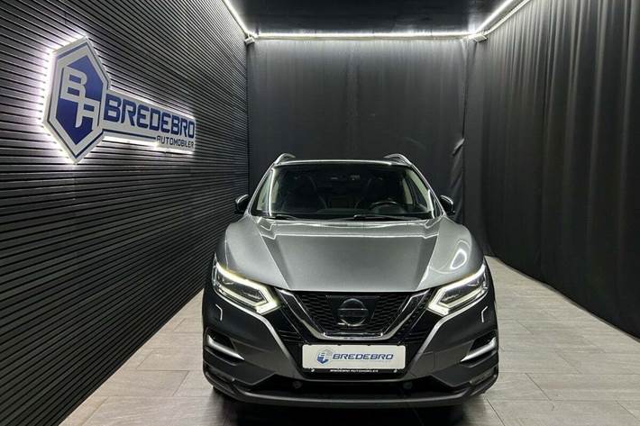 Grå Nissan Qashqai fra 2018