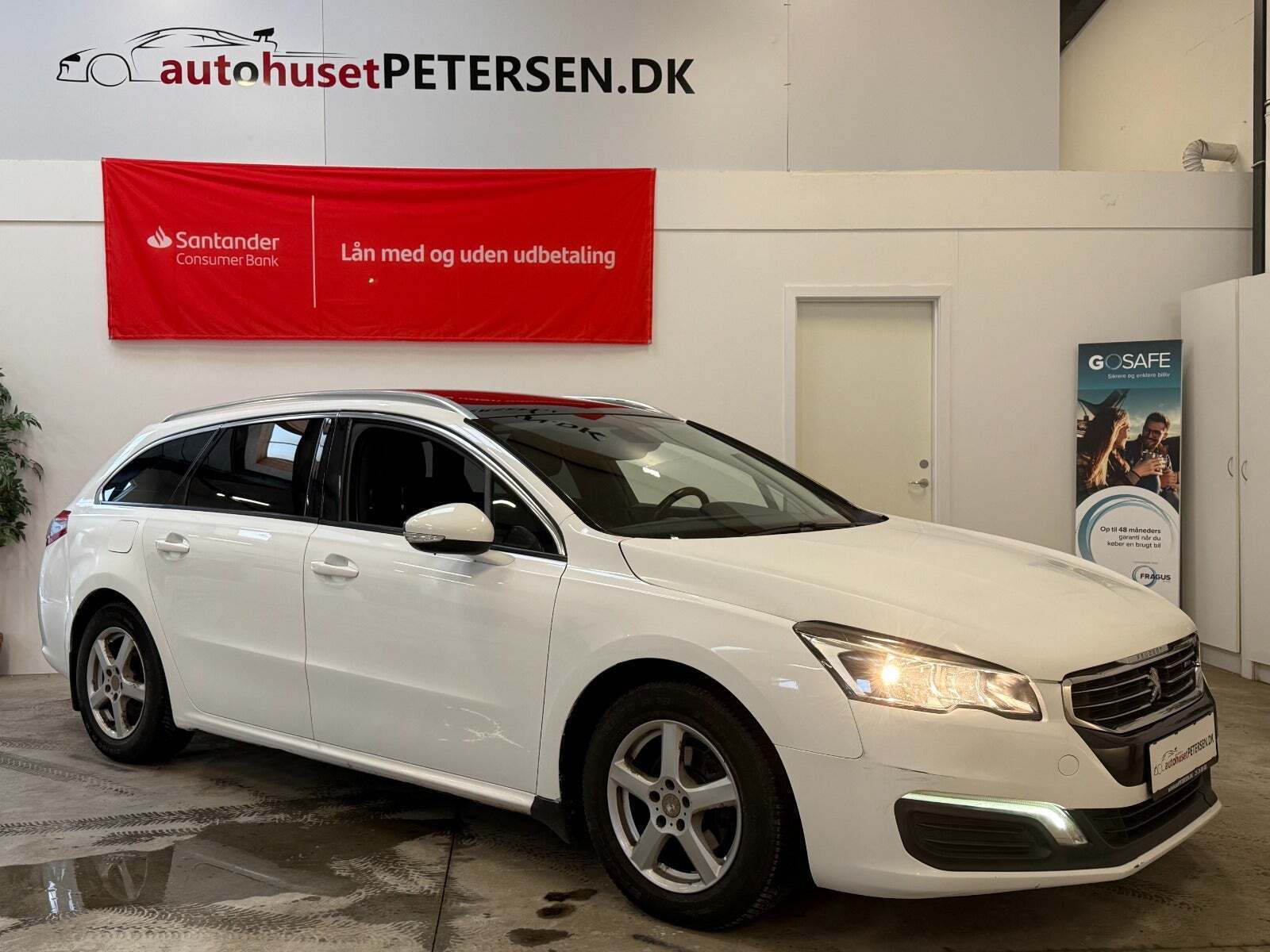 Hvid Peugeot 508 fra 2015