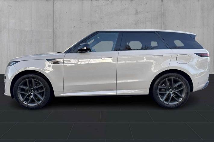Grå Land Rover Range Rover sport fra 2025