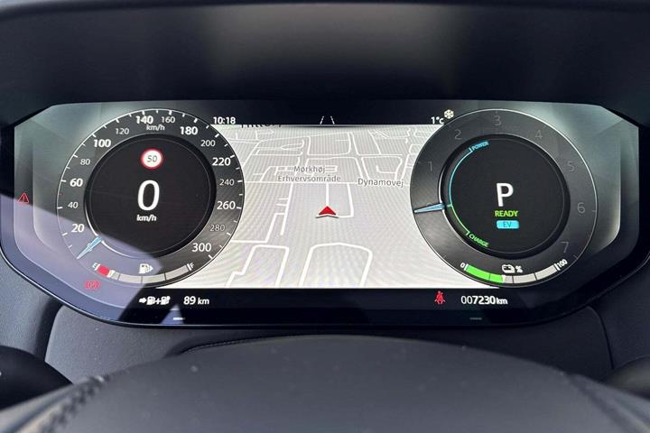 Grå Land Rover Range Rover sport fra 2025
