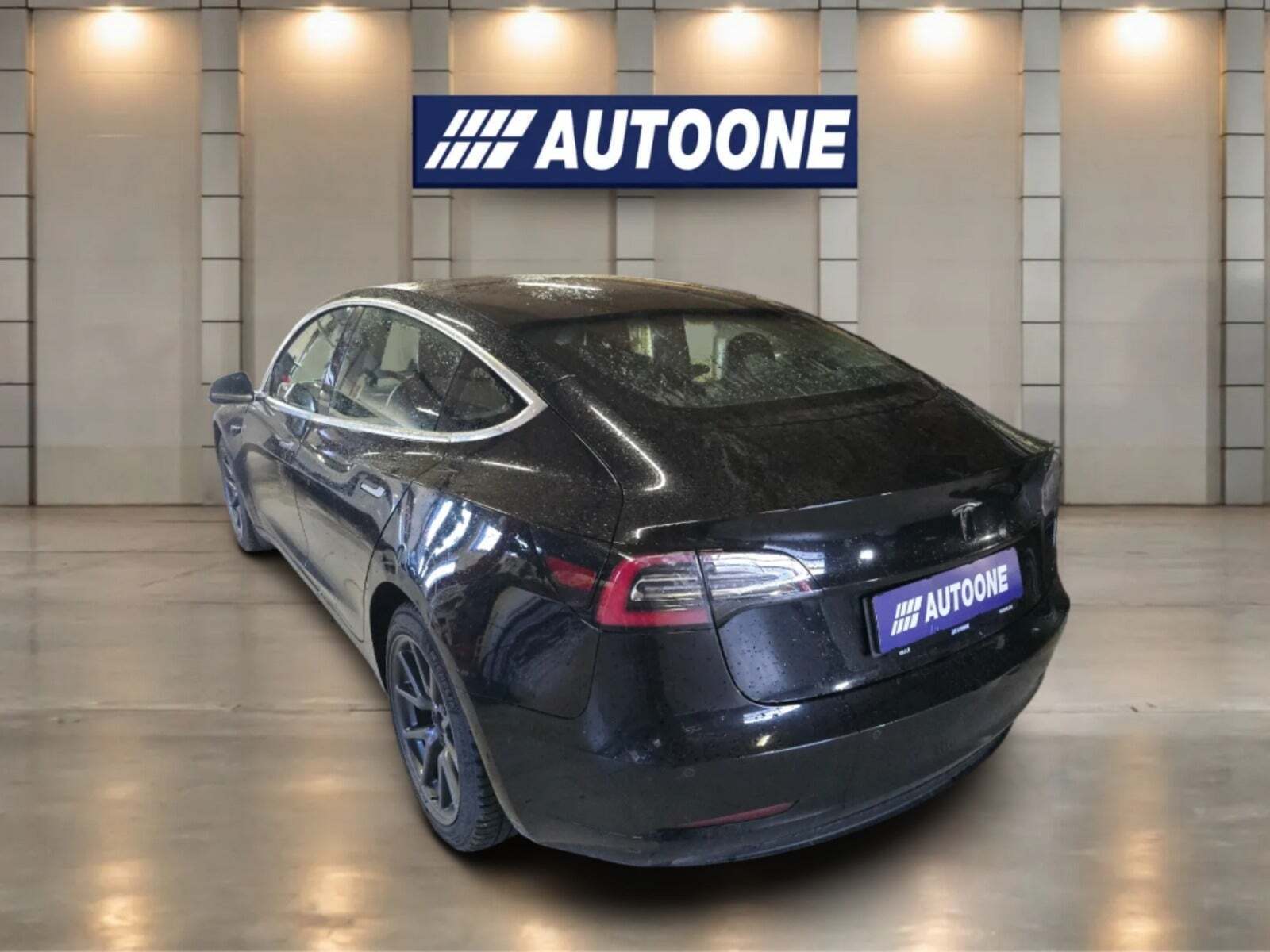 Tesla Model 3 Standard Range+ RWD